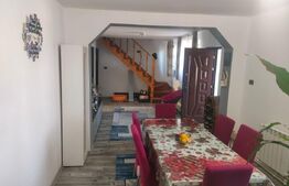 Casa cu 4 camere, 100mp, Siret