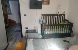 Casa cu 4 camere, 100mp, Siret