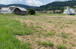 Vânzare teren cu deschidere la drum Vatra Dornei