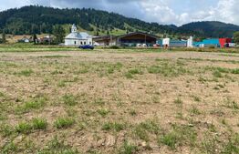 Vânzare teren cu deschidere la drum Vatra Dornei