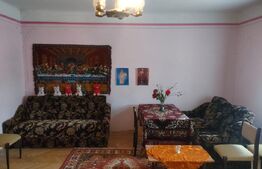 Casa cu 4 camere, zona centrala, Putna