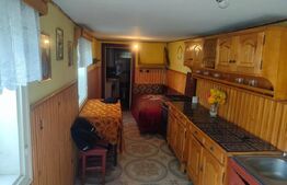 Casa cu 4 camere, zona centrala, Putna