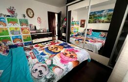 Apartament 4 camere, 100  mp, decomandat, cartier Burdujeni