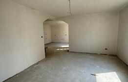 Casa individuala, semifinisata, teren 500mp, Radauti