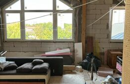 Apartament la rosu, 76mp, zona Universitatii