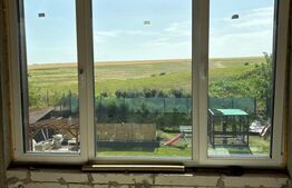 Apartament la rosu, 55mp, zona Universitatii