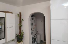 Apartament 2 camere semidecomandat, etaj intermediar, Radauti