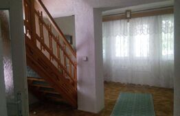 Casă, 180 mp + teren, Frasin