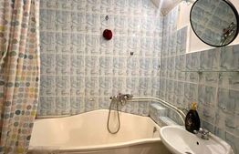 Apartament 3 camere, decomandat, 60 mp, cartier Burdujeni