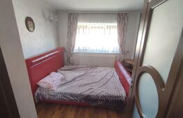 Ocazie! Doua case individuale în aceeasi curte în Radauti