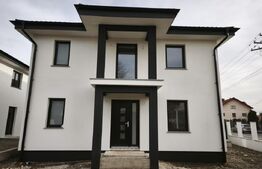 Casa la rosu cu 5 camere, 144mp utili, Radauti