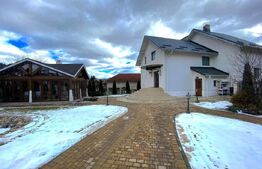 Casă modernă, Câmpulung Moldovenesc 