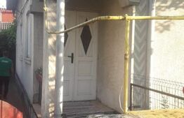 Casă Bucșoaia, Frasin 