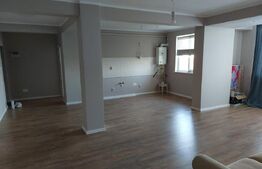 Apartament 3 camere, etaj intermediar, 82 mp, zona Sfantu Ilie