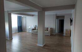 Apartament 3 camere, etaj intermediar, 82 mp, zona Sfantu Ilie