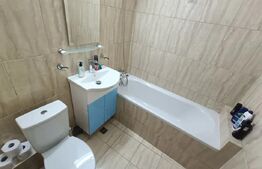 Apartament 4 camere , 2 bai ,  75mp ,Radauti