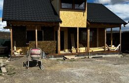 Casa de vacanta cu  2 camere, 500mp 