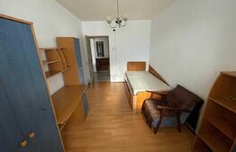 Apartament 3 camere, 62 mp, decomandat, zona Spital