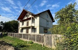 Casa individuala 240mp, semifinisat, loc.Dolhasca