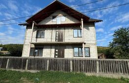Casa individuala 240mp, semifinisat, loc.Dolhasca
