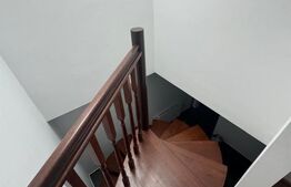 Apartament ultramodern, situat pe 2 niveluri, 116mp ,  Radauti