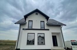 Casa individuala 115mp utili, 400mp teren zona Ipotesti Ixinia