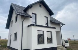 Casa individuala 115mp utili, 400mp teren zona Ipotesti Ixinia