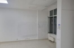 Spatiu comercial, 72 mp, parter, vitrina, zona Policlinica