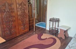 Apartament 2 camere, 50 mp, etaj intemediar, lift,  zona Centrală