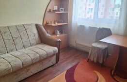 Apartament 2 camere, 50 mp, etaj intemediar, lift,  zona Liceului Petru Rareș