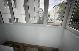 Apartament 3 camere, 66 mp, etaj intermediar, zona Zamca
