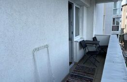 Apartament 3 camere, decomandat, etaj intermediar, zona Zamca