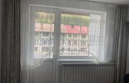 Apartament 4 camere, Ostra