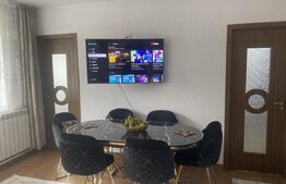 Apartament 4 camere, Ostra