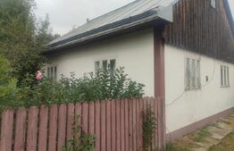 Casa + teren 1500mp, zona Negostina Siret