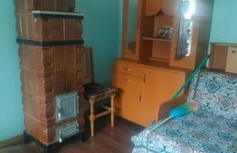 Casa + teren 1500mp, zona Negostina Siret