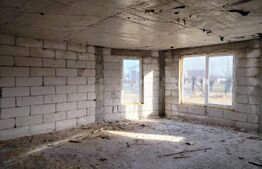 Casa si garaj la roșu în Costâna, Todirești, Suceava