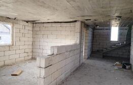 Casa si garaj la roșu în Costâna, Todirești, Suceava