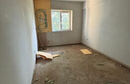 Apartament 3 camere, semidecomandat, 56 mp, zona Centrala