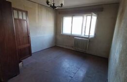 Garsoniera, 22 mp, etajul 1, renovabilă complet, zona Ramiro 