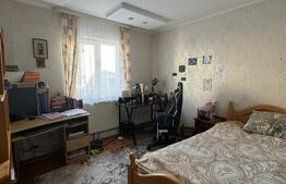 Apartament 78mp, etaj intermediar, Radauti