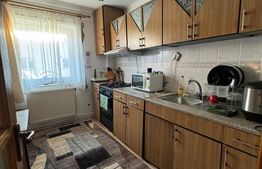 Apartament 78mp, etaj intermediar, Radauti