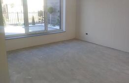 Casa in zona centrala semifinisata, 180mp utili, Radauti