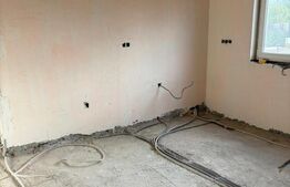 Casa individuala la semifinisat, loc.Salcea