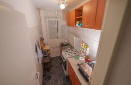 Apartament 2 camere, 43 mp, semidecomandat, etaj intermediar, zona George Enescu