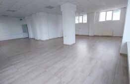 Spatiu comercial, 150 mp, parter înalt, vitrina, zona Ultracentrala