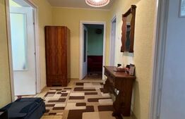 Apartament 3 camere de închiriat, etaj intermediar, 60mp, zona Centrală