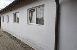 Casa +teren 660mp, zona linistita , Siret