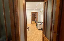 Apartament  2 camere, etaj intermediar, Radauti