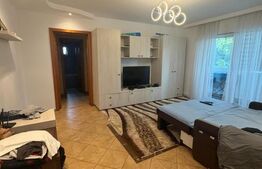 Apartament  2 camere, etaj intermediar, Radauti